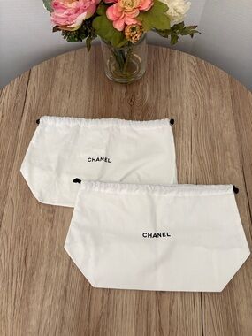 CHANEL White Drawstring Dust Bags with Black Logo - Pair